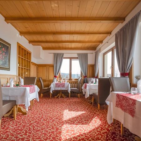 Wellness Hotel V Nebi Kořenov Esterno foto