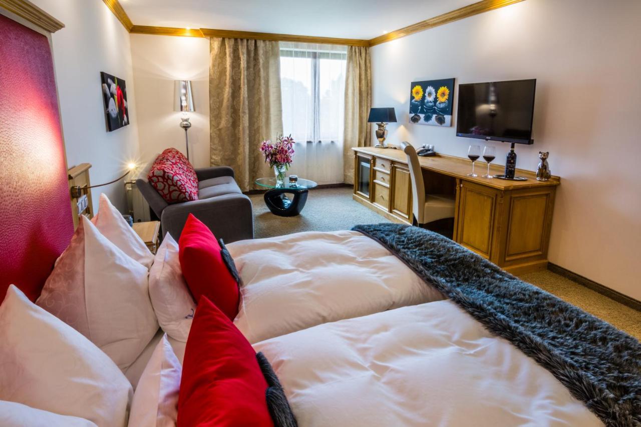 Wellness Hotel V Nebi Kořenov Esterno foto