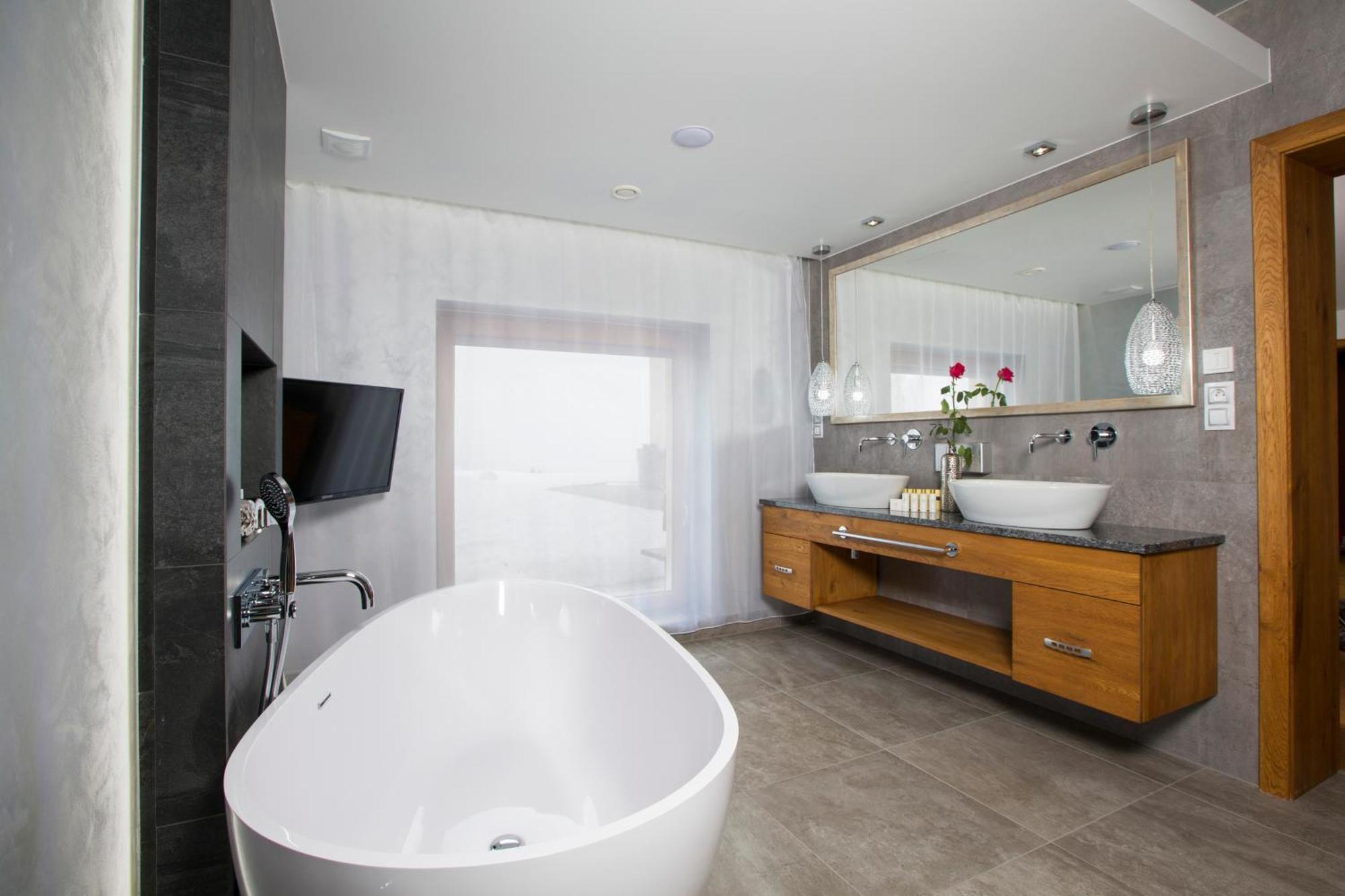Wellness Hotel V Nebi Kořenov Esterno foto